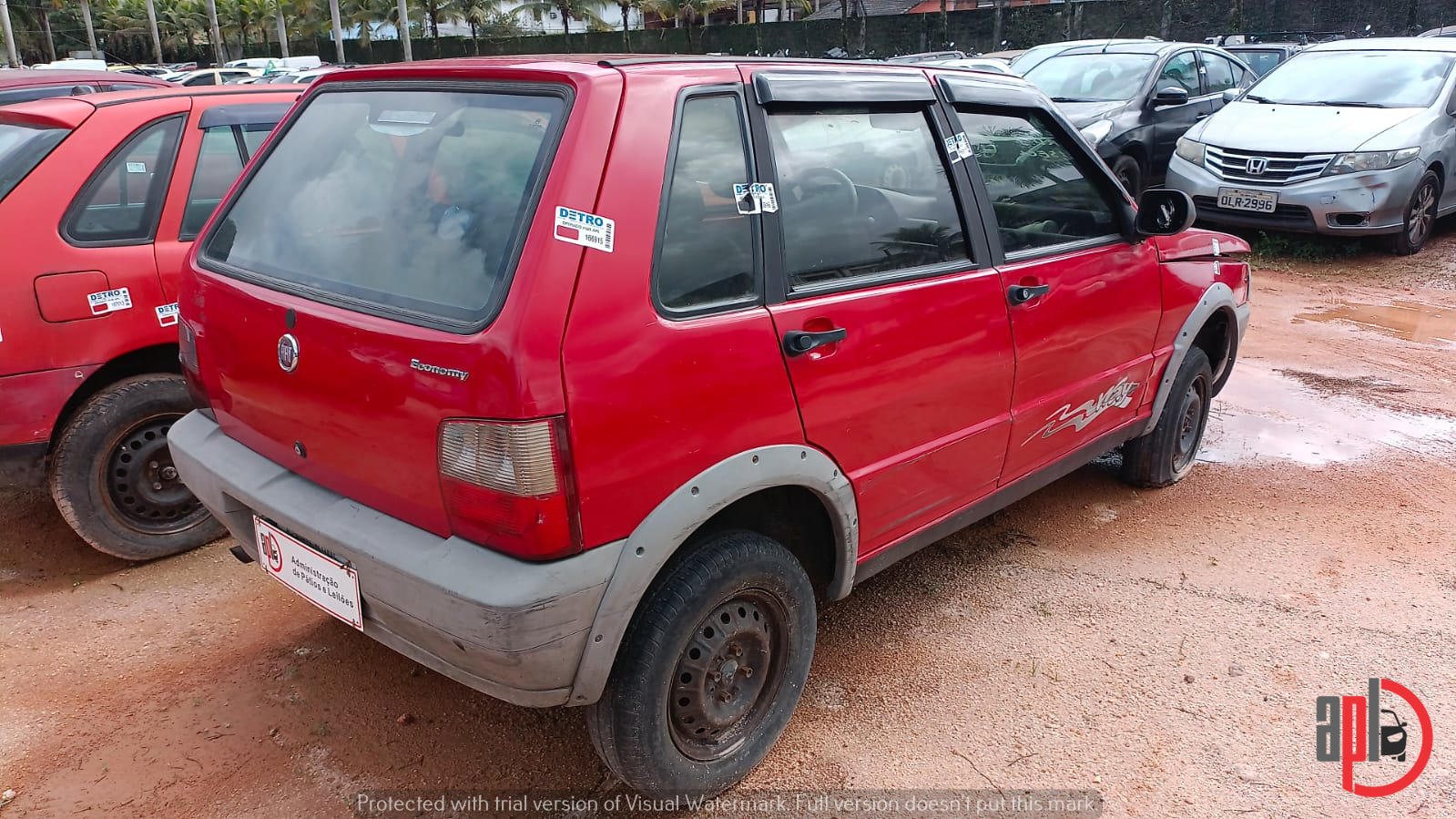 Fiat Uno Mille Way Econ, ano 2013, vermelho. (17492)