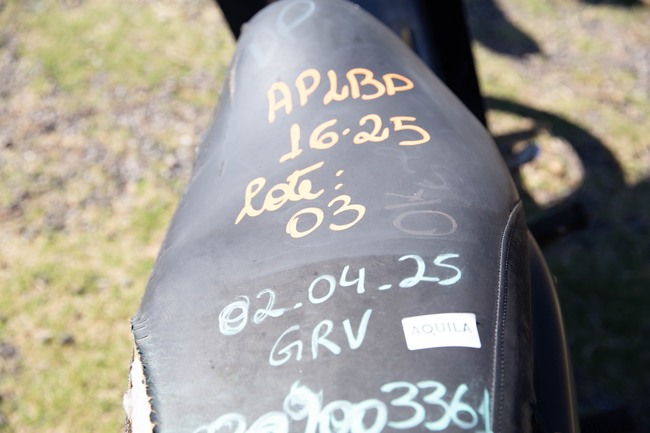 BP16-25-37.jpg