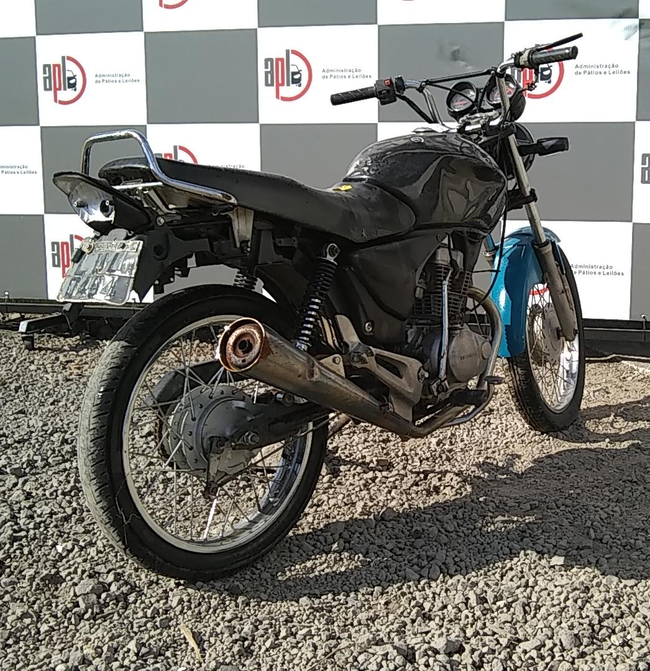 LOTE 071 (02).jpeg