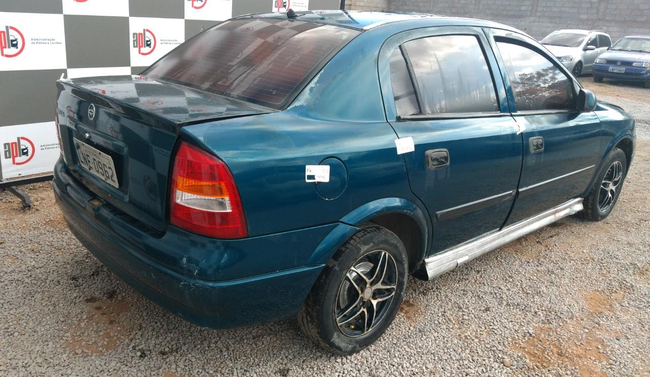 LOTE 118 (02).jpeg