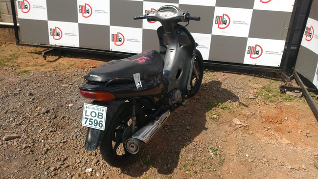 LOTE 004 (02).jpeg